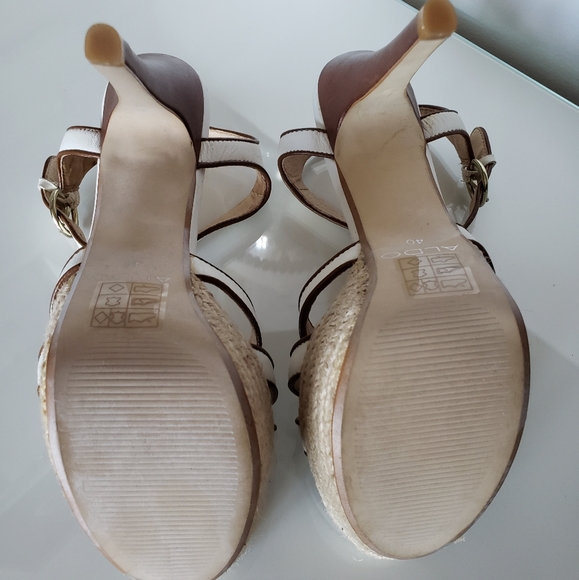 Aldo Vintage Leather Strappy High Heels White Tan Trim Women's Size 9 - Picture 4 of 5